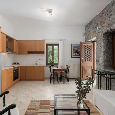Aura Traditional Apartment Prines  Exterior photo