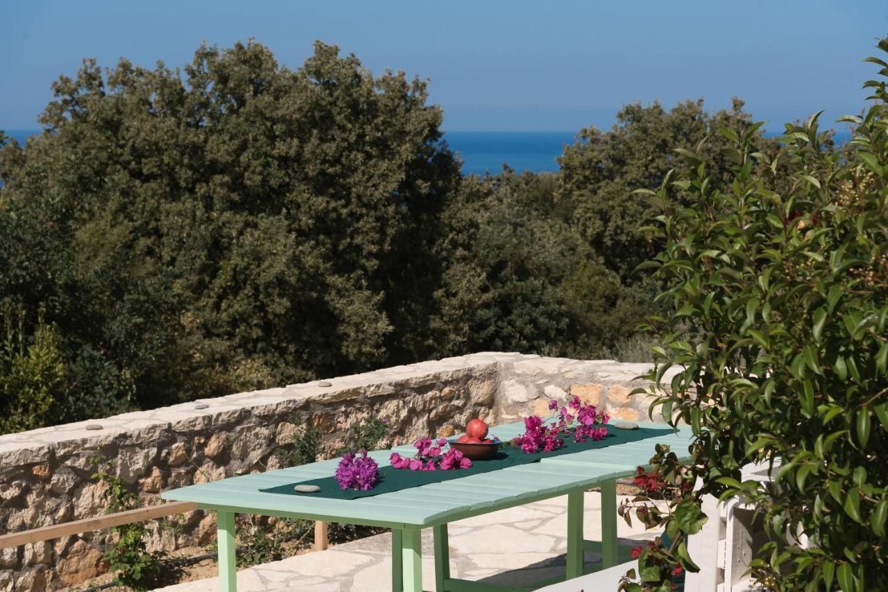 Aura Traditional * Prines (Rethymno)